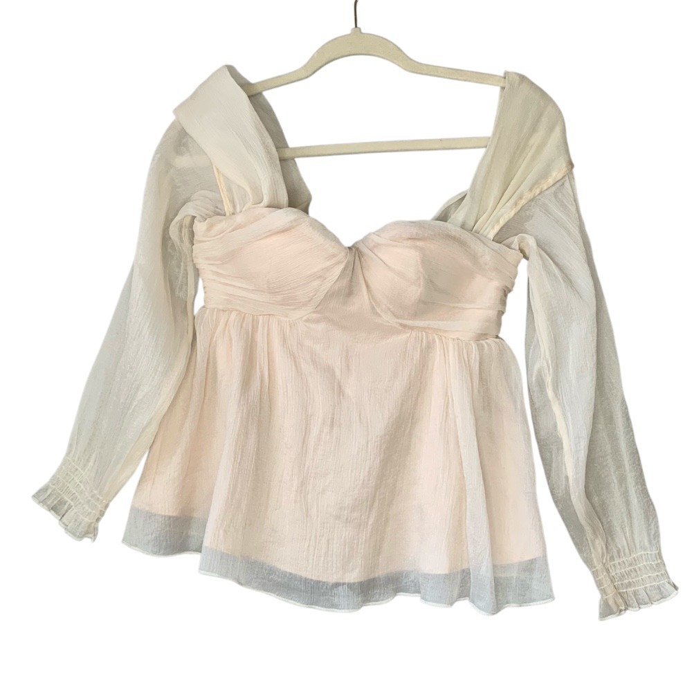 Tea n Cup NWT cream chiffon long sleeve blouse w smocked cuff & backing. Size S